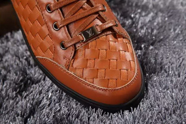 LV Fashion Casual Shoes Men--081